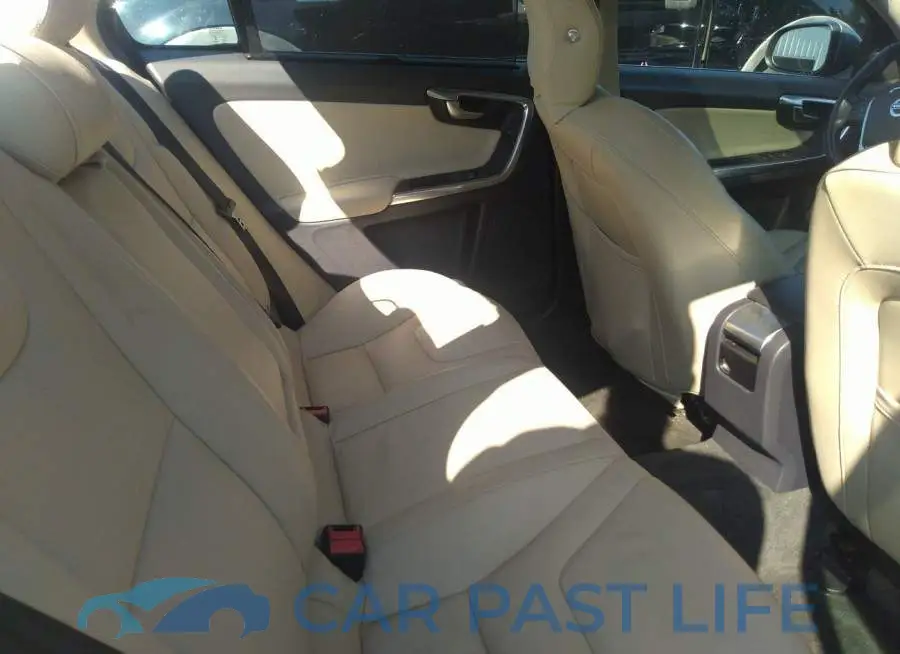 LYV402HK9JB168999# 8