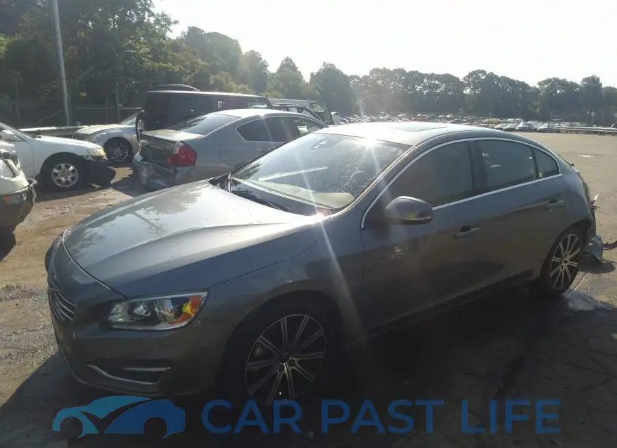 LYV402HK9JB168999# 2