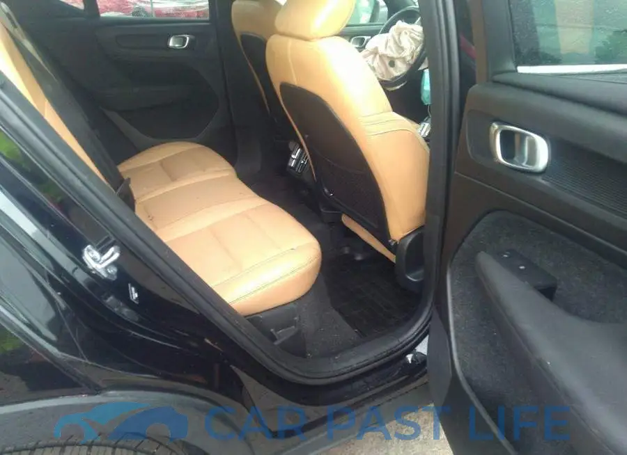 YV4162UL3K2058496# 8