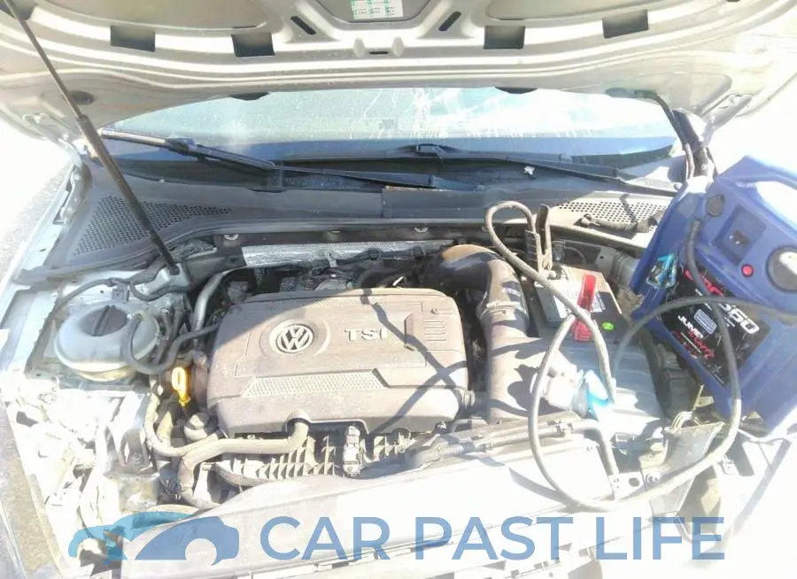 3VW4T7AUXFM032833# 10