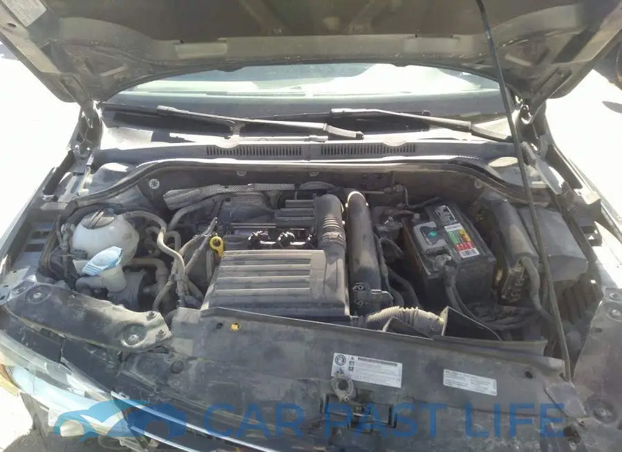 3VW167AJ2HM378068# 10