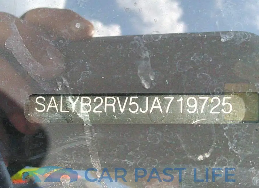 SALYB2RV5JA719725# 9