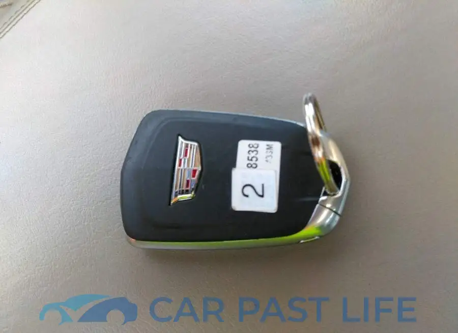 1G6KF5RS2GU166776# 11
