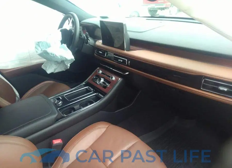 5LM5J7XC2NGL13389# 5