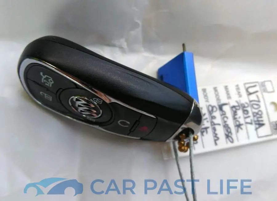 1G4ZP5SS6HU171284# 11