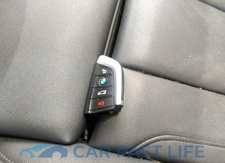 5UXTY3C06LLE55247# 11