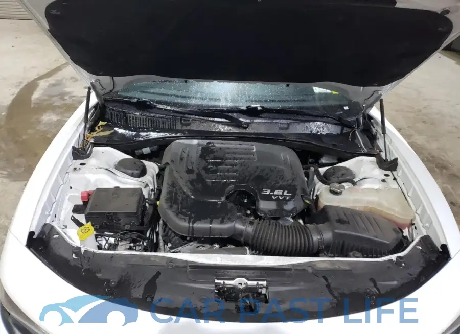 2C3CDXHG8NH189404# 11