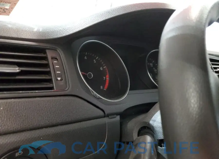 3VW167AJ0GM366239# 9