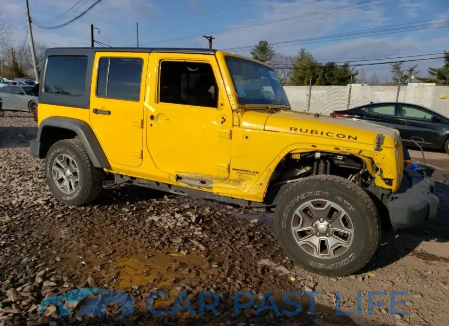 1C4BJWFG2FL613158# 4