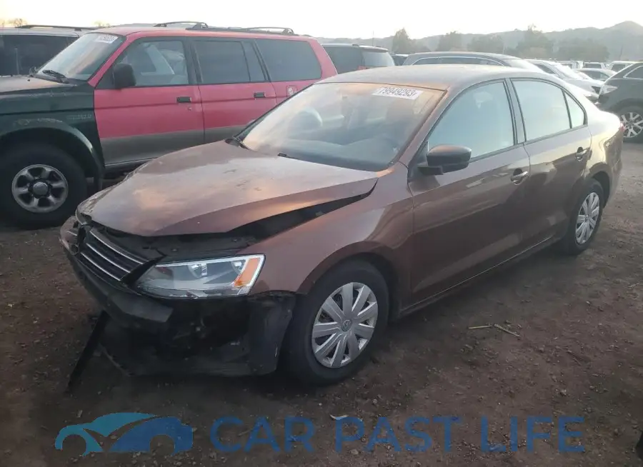 3VW167AJ2GM325711# 1