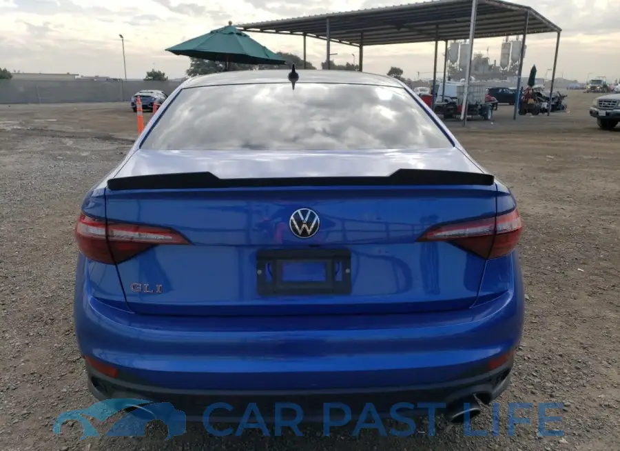 3VW2T7BUXNM003966# 6