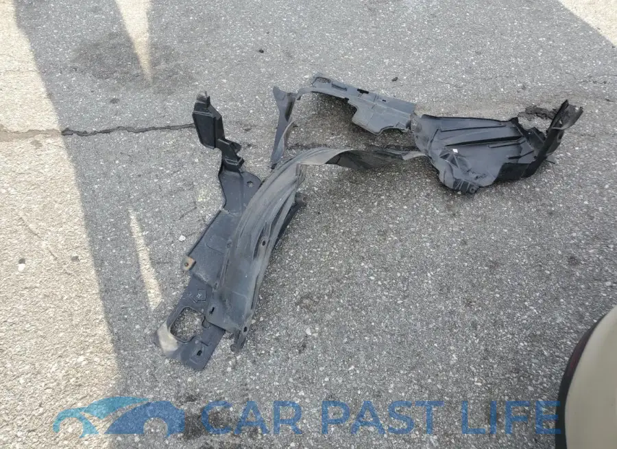 1FADP3J21HL264665# 12