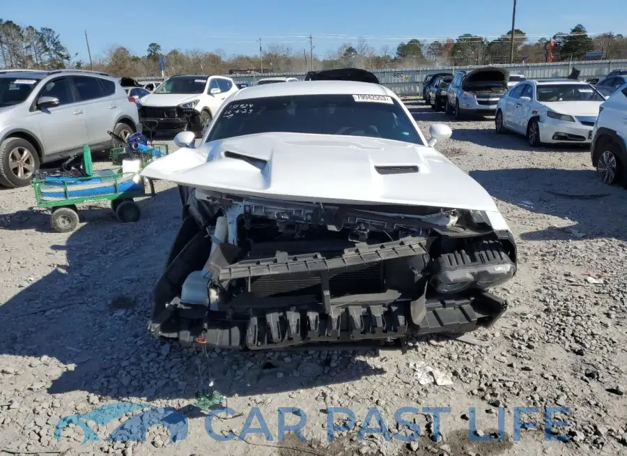 2C3CDZAG3KH751923# 5