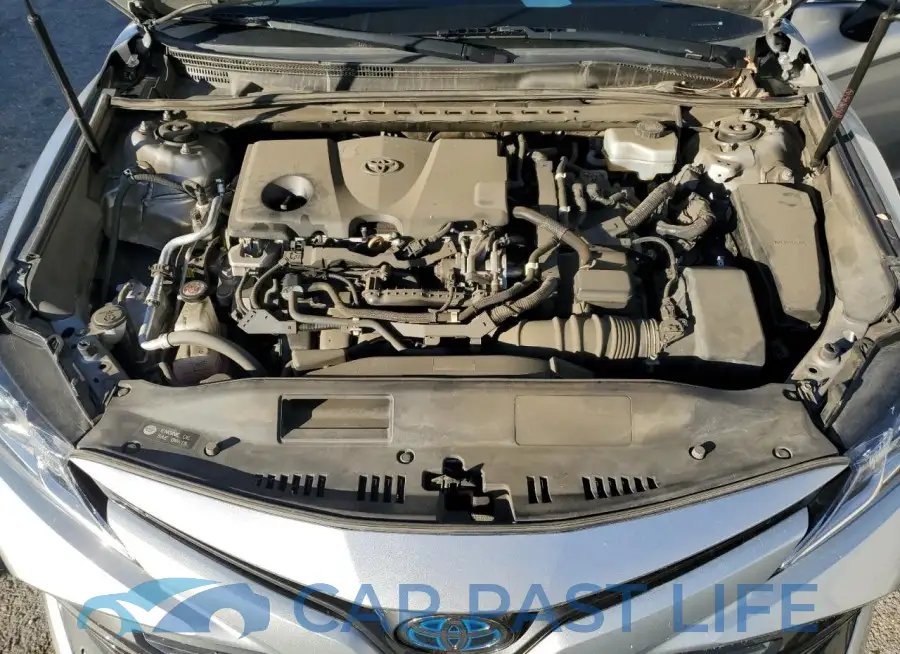 4T1B31HK2KU512989# 11