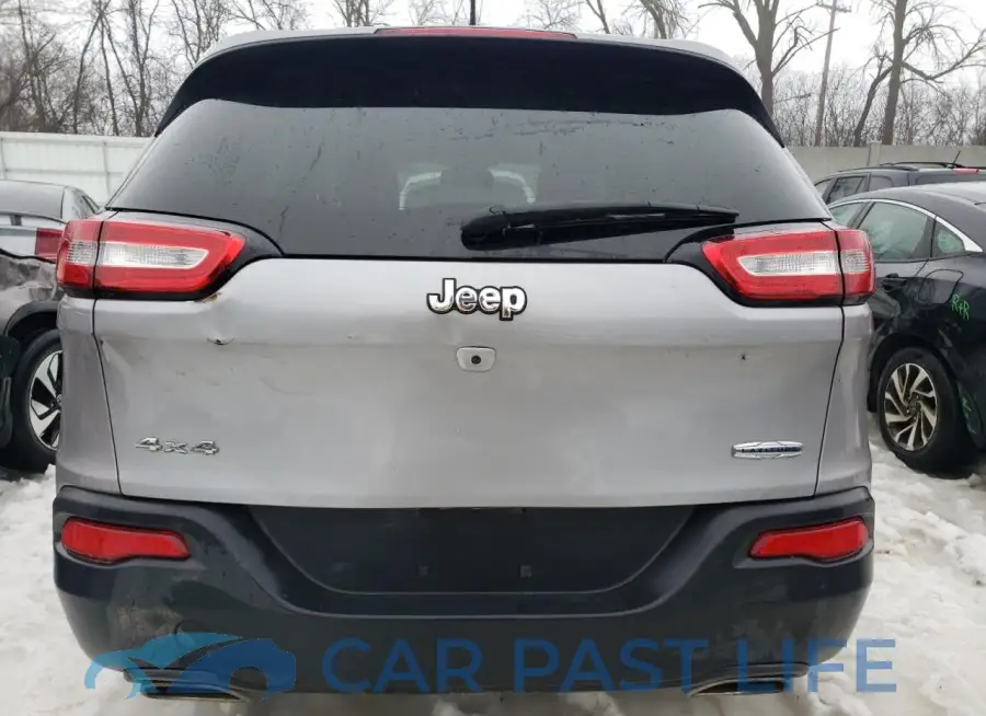 1C4PJMCSXHD215972# 6
