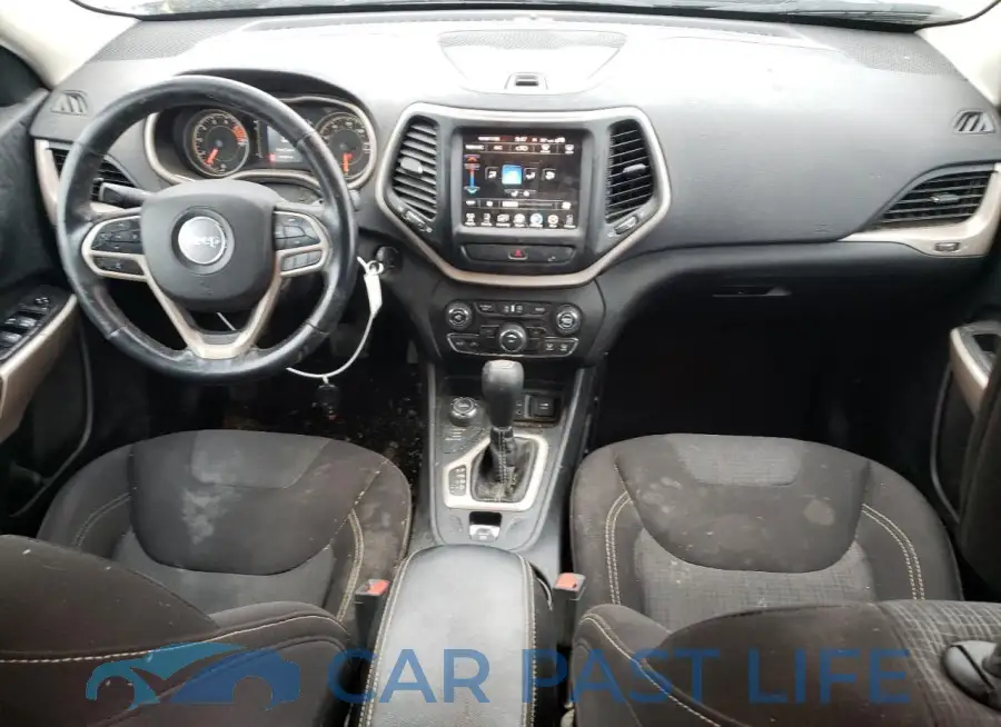 1C4PJMCSXHD215972# 8