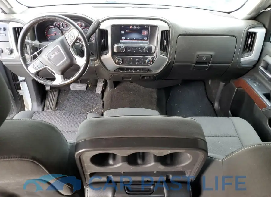 1GT11YEG3FF557626# 8