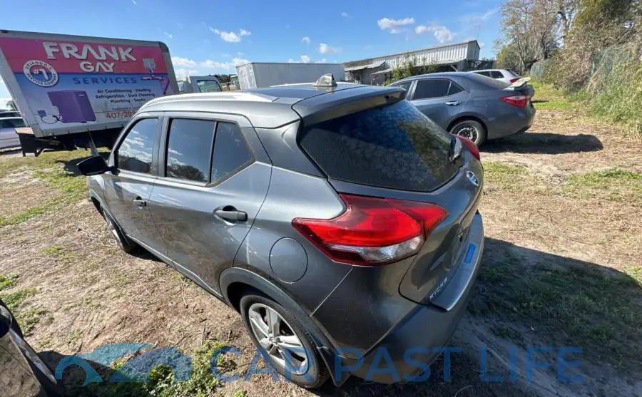 3N1CP5CU2JL501578# 3