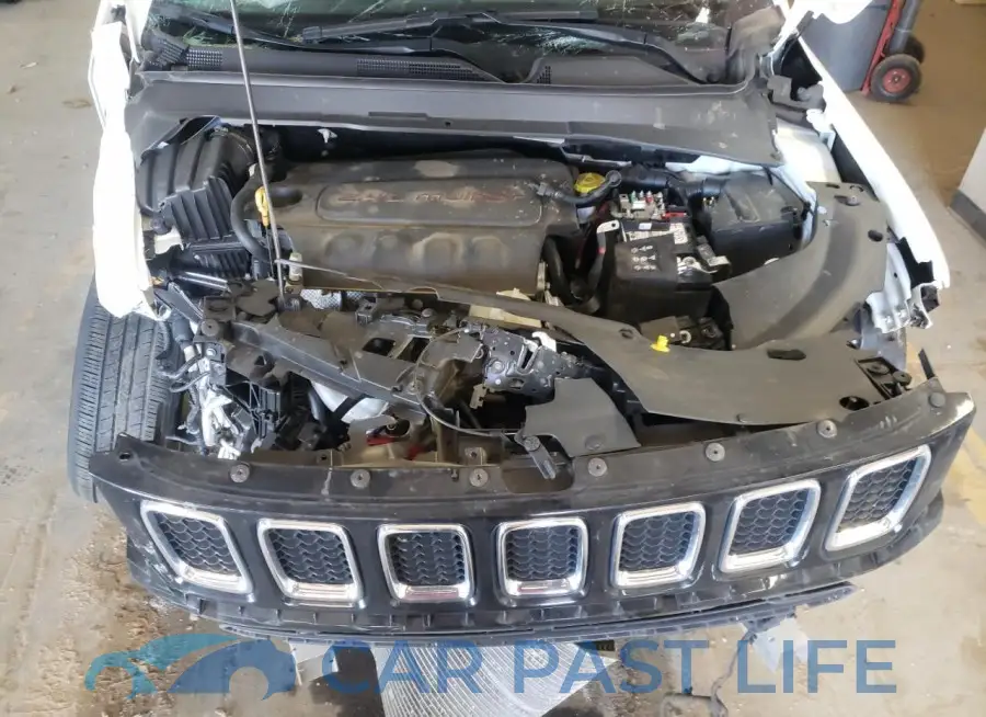 3C4NJDAB9MT595630# 12