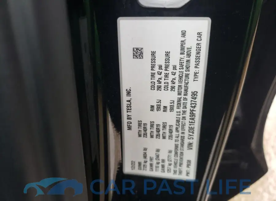 5YJ3E1EA9PF437495# 12