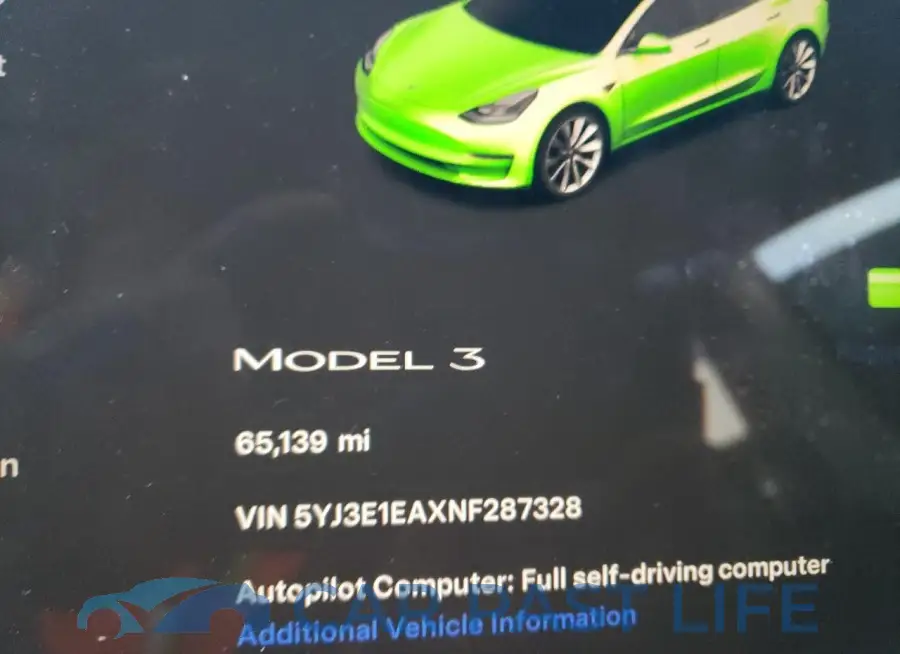 5YJ3E1EAXNF287328# 9