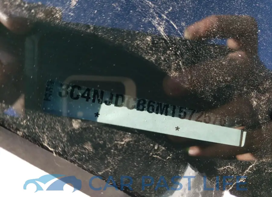 3C4NJDCB6MT572576# 13