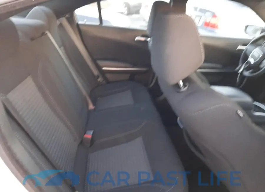 2C3CDXBG4PH533371# 10