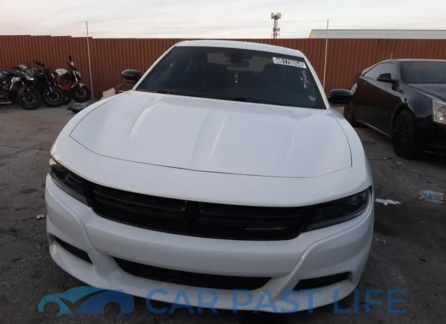 2C3CDXBG4PH533371# 5