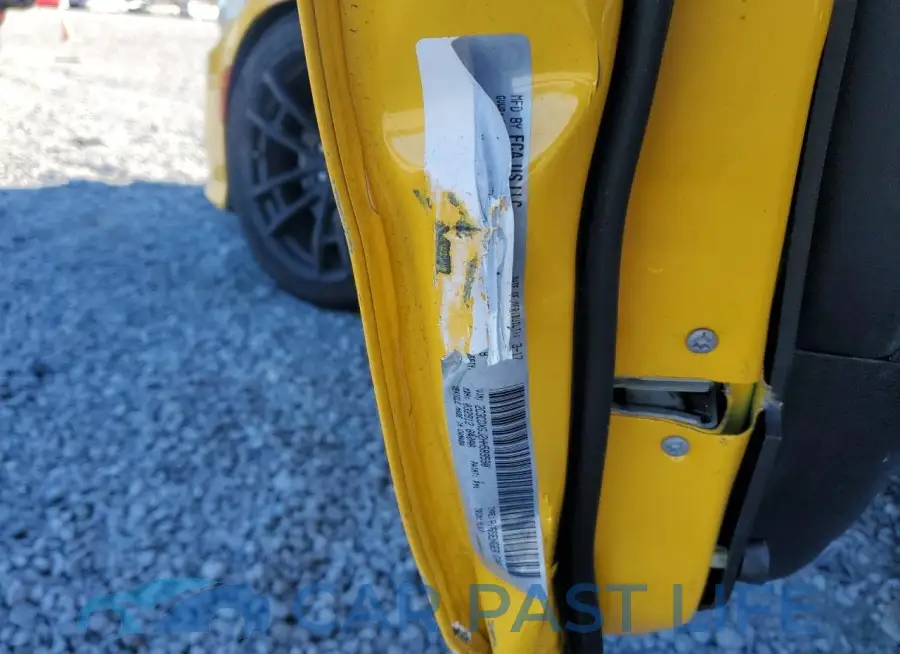 2C3CDXGJ2HH589590# 12