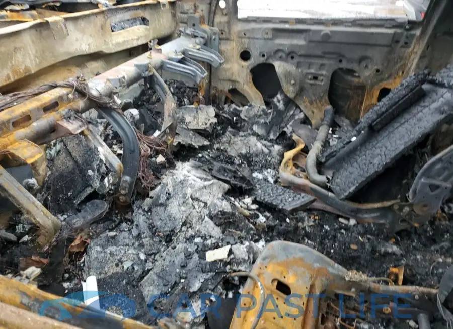 1GCGTBEN0K1237381# 7