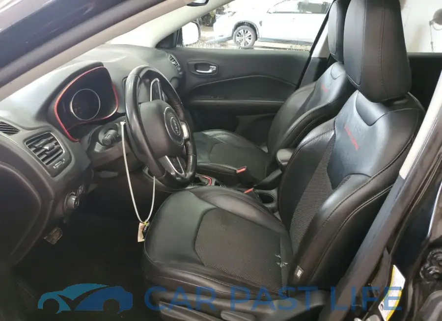 3C4NJDDB4LT163411# 7