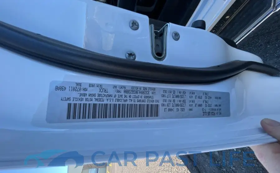 3C63RRHL8KG623880# 10