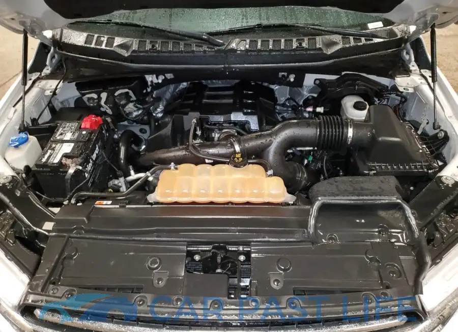 1FTEW1EP8JKF16077# 11