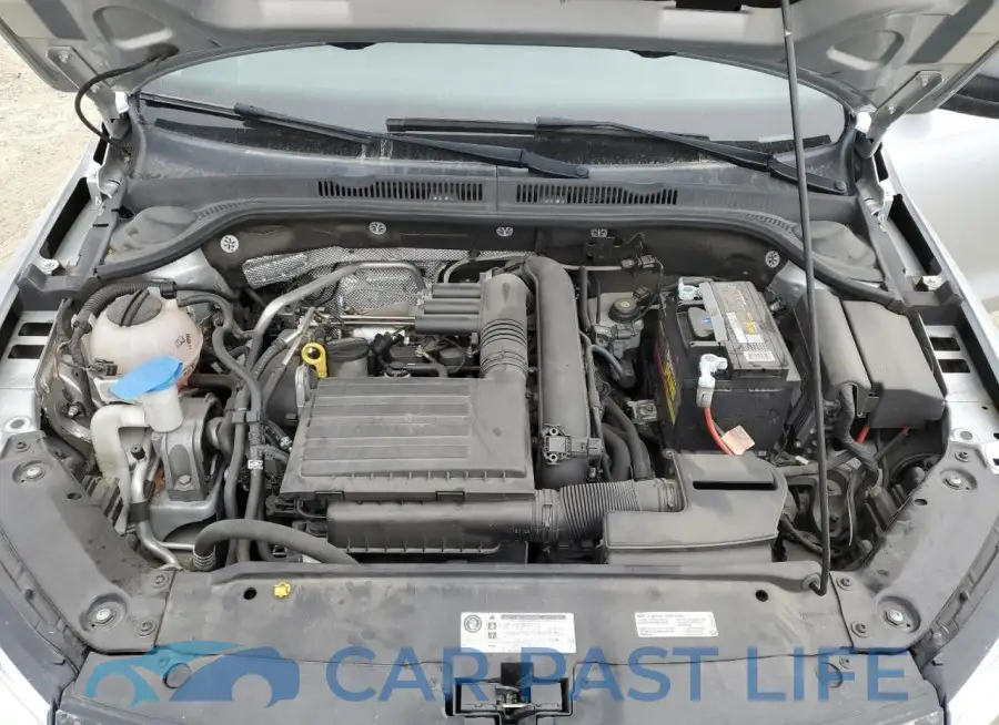 3VW267AJ2GM252876# 11