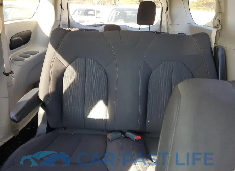 2C4RC1AGXJR101151# 10