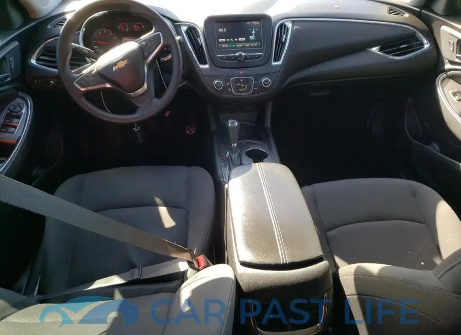 1G1ZD5ST9JF140099# 8