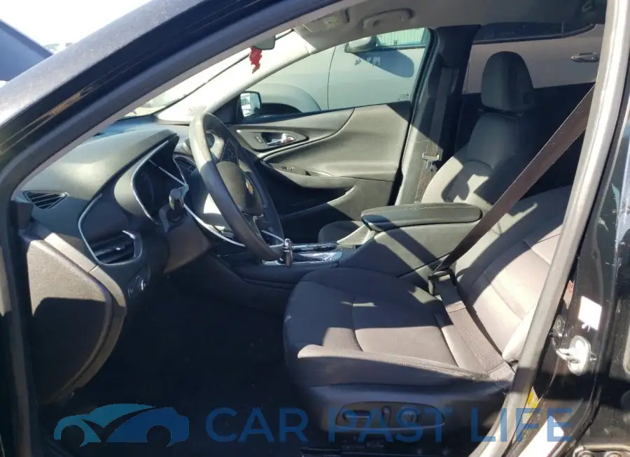1G1ZD5ST9JF140099# 7