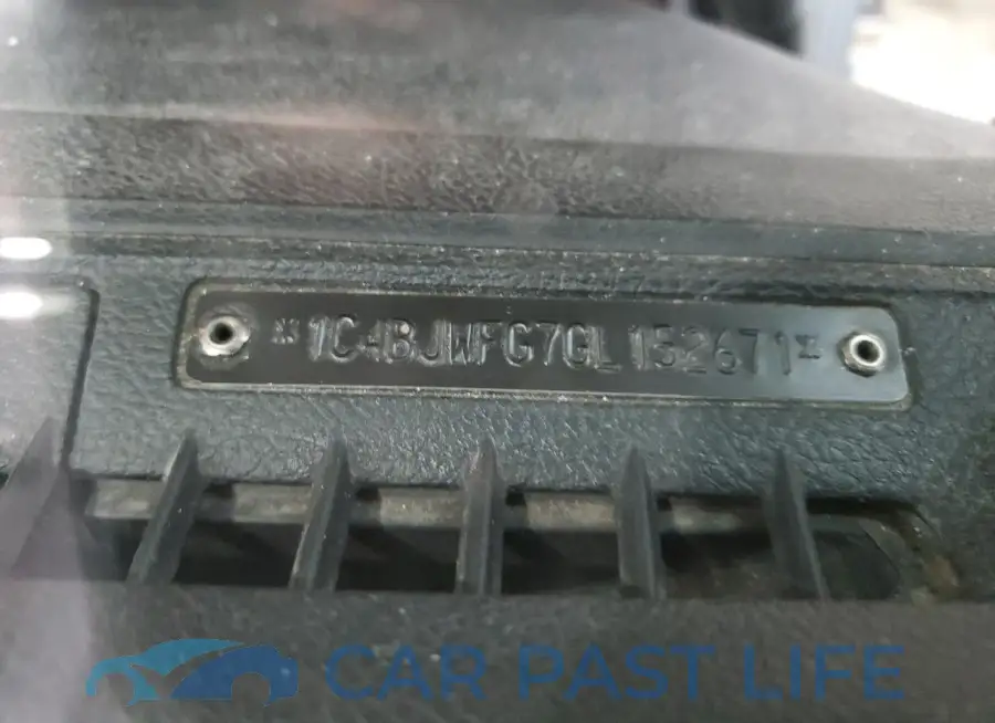 1C4BJWFG7GL152671# 12