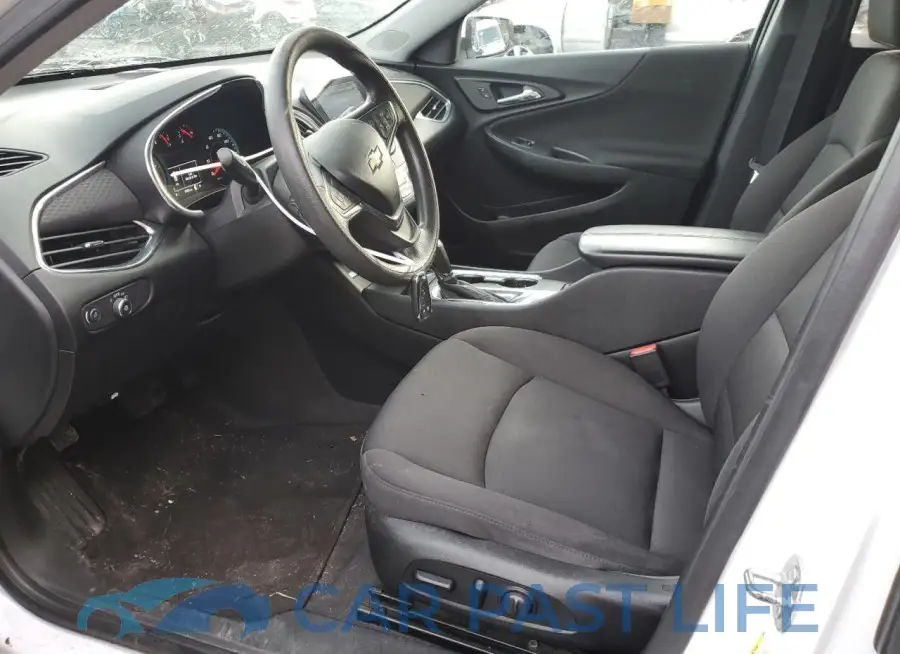 1G1ZD5ST4KF152484# 7
