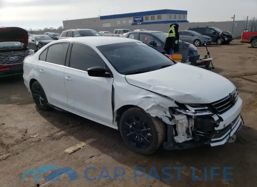 3VW167AJ4HM266176# 4