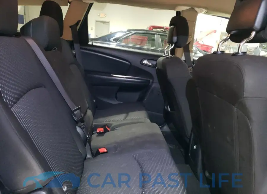 3C4PDCAB7HT587672# 11