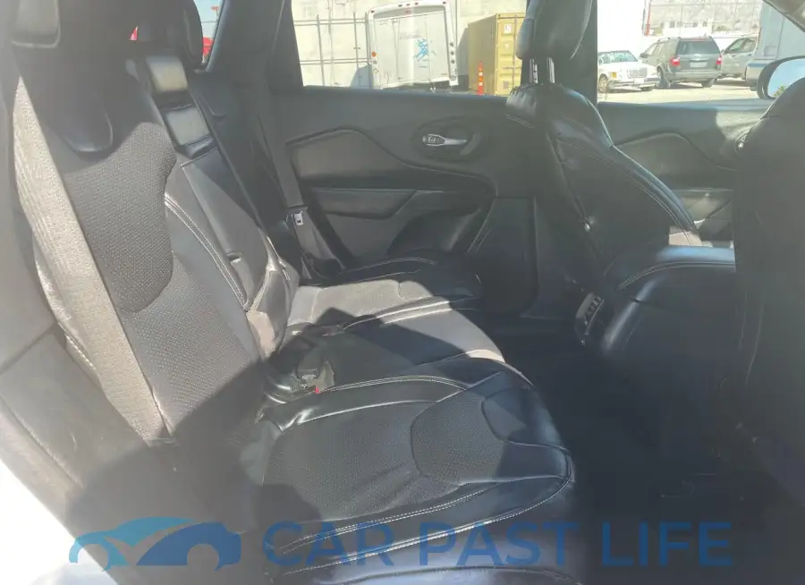 1C4PJLDS2FW539024# 6