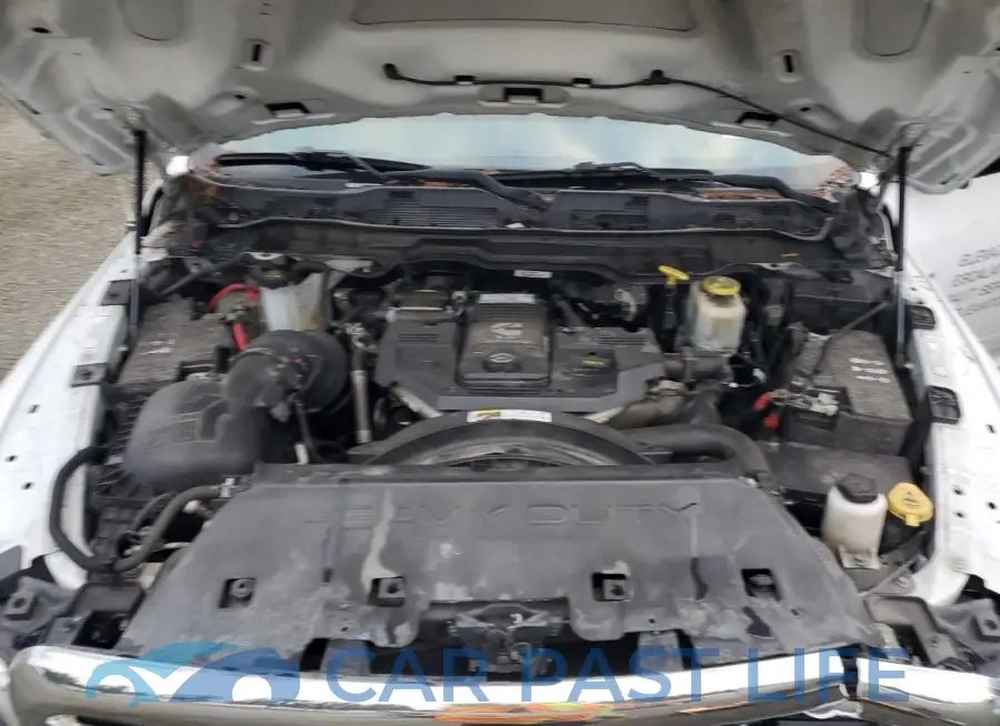 3C7WRNDL3JG225045# 11