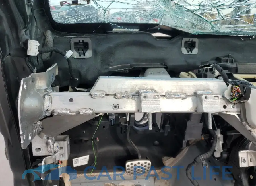 6G3F15RW5GL216207# 9