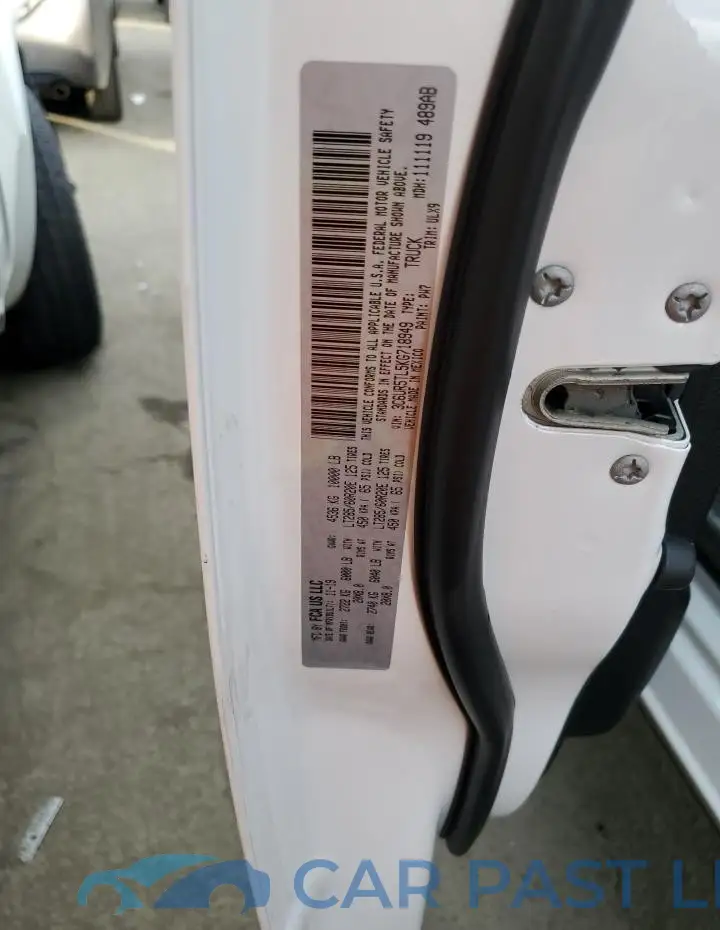3C6UR5TL5KG718949# 12