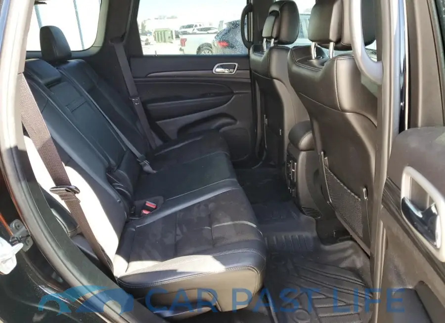 1C4RJEAG2MC679755# 11