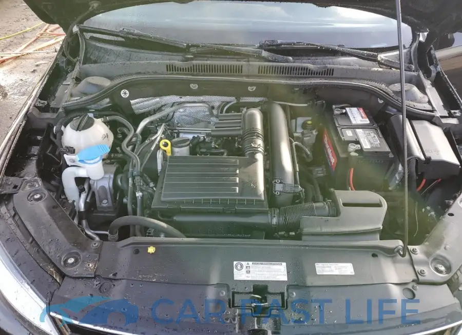 3VWDB7AJ2HM282790# 11
