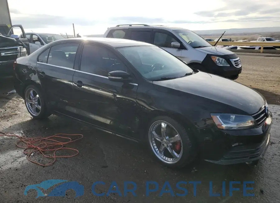 3VWDB7AJ2HM282790# 4