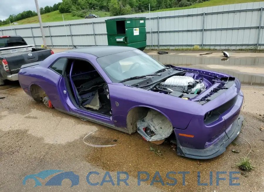 2C3CDZC98GH200571# 4