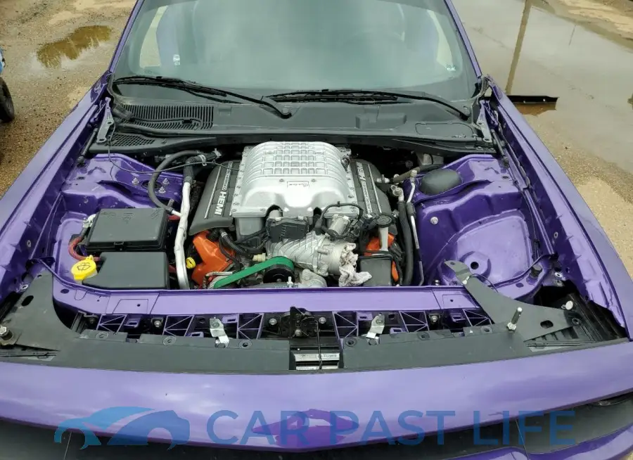 2C3CDZC98GH200571# 11